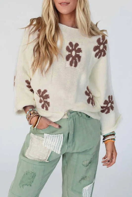 Floral Pattern Knit Sweater In Ivory / Taupe