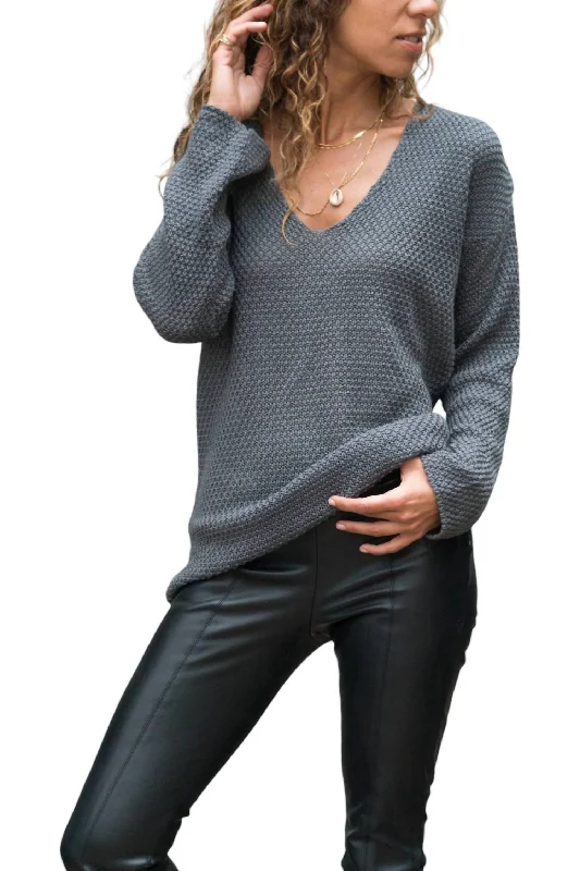 V-Neck Brass Knitted Pocket Sweater In Anthracite