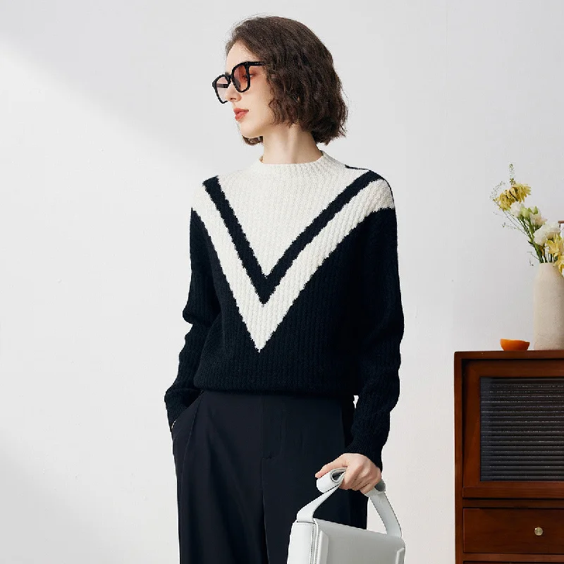 100% Cashmere Mock Neck Knitted Sweater